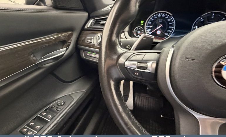 
								BMW 740 d Automatas 2013 full									