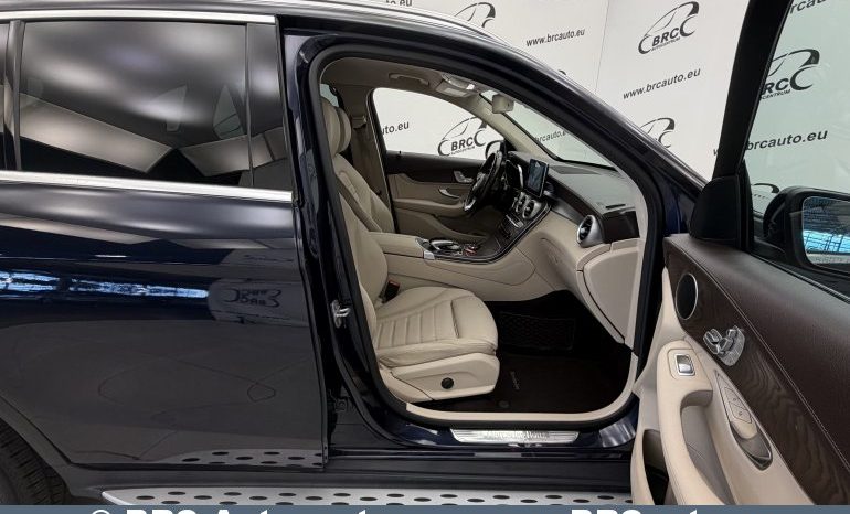 
								Mercedes-Benz GLC 300 4Matic Automatas 2018 full									