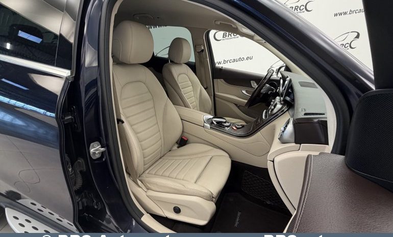 
								Mercedes-Benz GLC 300 4Matic Automatas 2018 full									