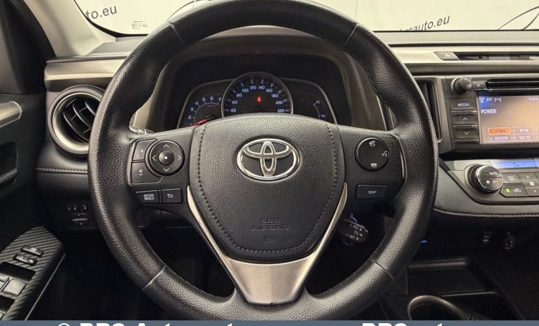 
								Toyota RAV 4 2.2 D-4D 4WD Automatas 2013 full									