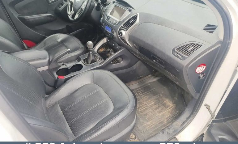 
								Hyundai ix35 CRDi 4WD 2012 full									