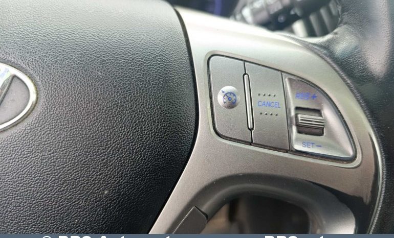 
								Hyundai ix35 CRDi 4WD 2012 full									