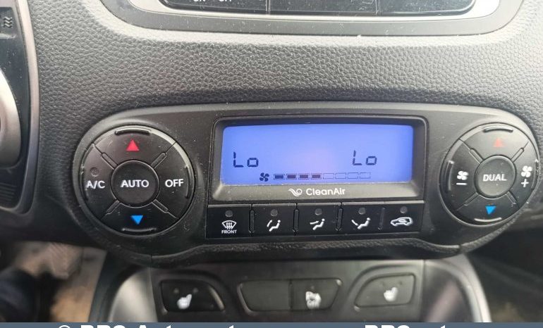 
								Hyundai ix35 CRDi 4WD 2012 full									