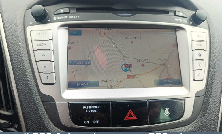 
								Hyundai ix35 CRDi 4WD 2012 full									