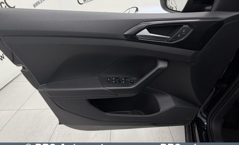 
								Volkswagen T-Cross 1.0 TSI 2WD Automatas 2025 full									