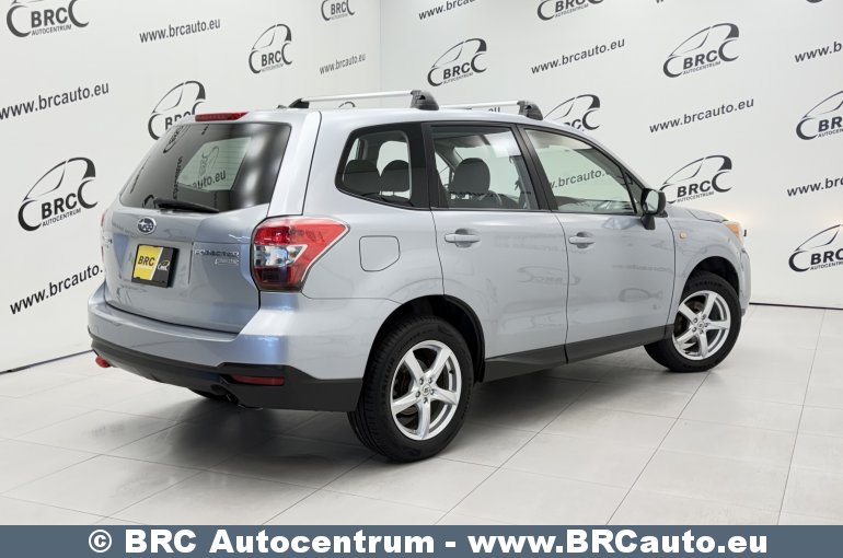 Subaru Forester 2.5 Symmetrical AWD 2014