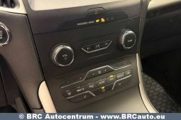 
										Ford Edge SEL EcoBoost FWD Automatas 2020 full									