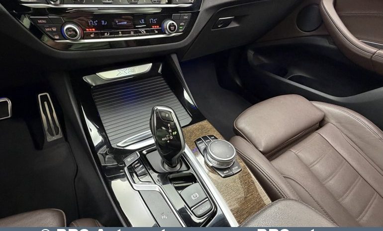 
								BMW X3 2.0 Sdrive Automatas 2019 full									