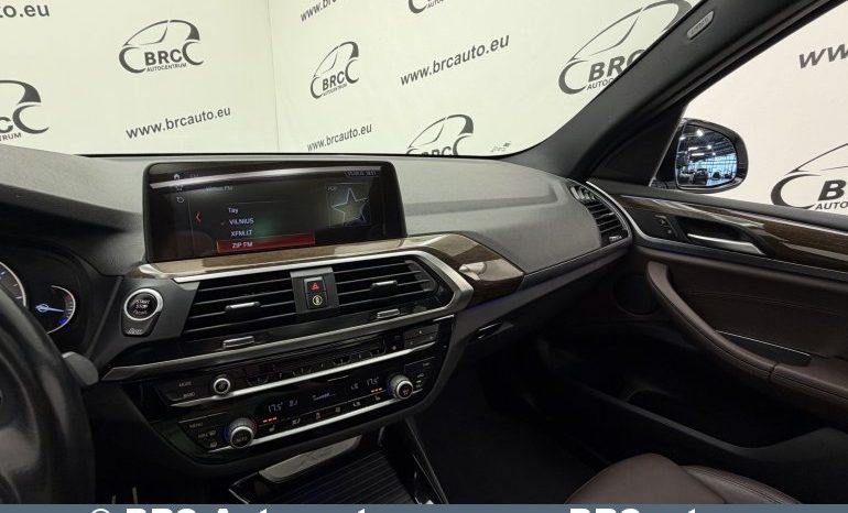 
								BMW X3 2.0 Sdrive Automatas 2019 full									