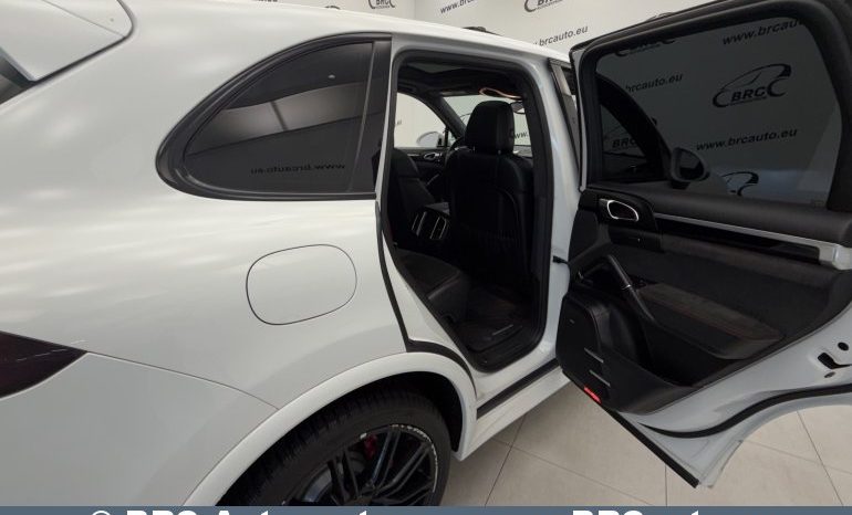 
								Porsche Cayenne GTS Automatas 2016 full									