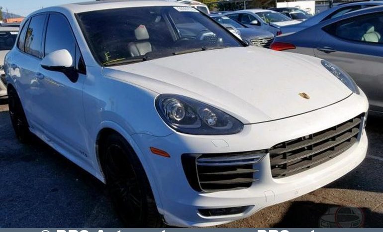 
								Porsche Cayenne GTS Automatas 2016 full									
