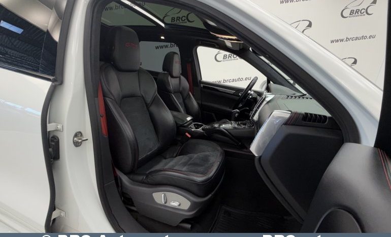 
								Porsche Cayenne GTS Automatas 2016 full									