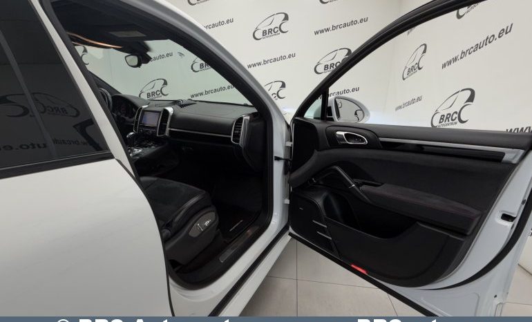 
								Porsche Cayenne GTS Automatas 2016 full									