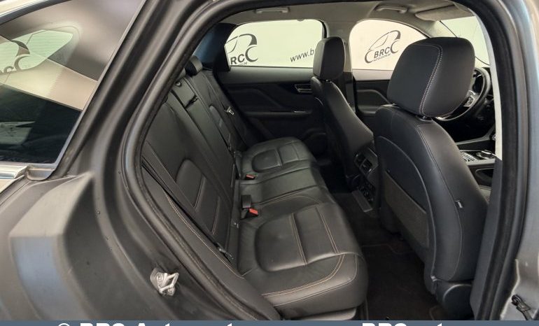 
								Jaguar F-Pace 2.0l 25t AWD Automatas 2019 full									