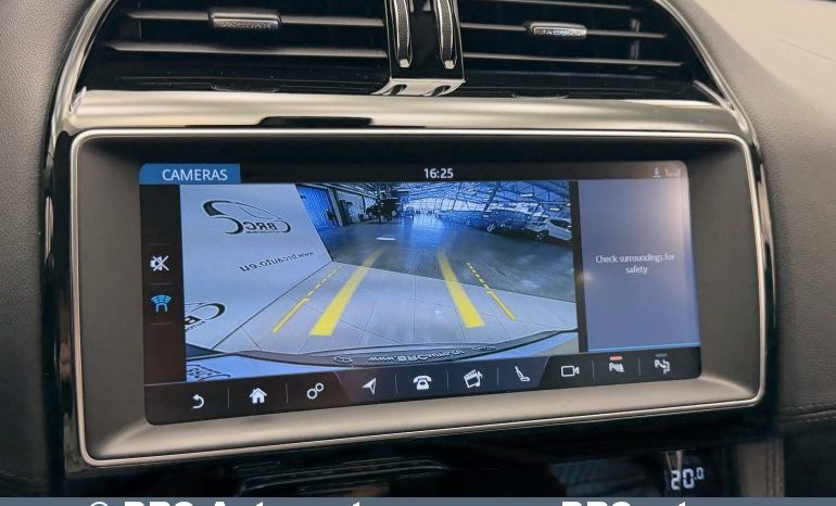 
								Jaguar F-Pace 2.0l 25t AWD Automatas 2019 full									