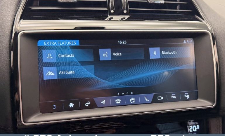 
								Jaguar F-Pace 2.0l 25t AWD Automatas 2019 full									