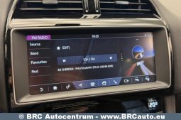 
										Jaguar F-Pace 2.0l 25t AWD Automatas 2019 full									