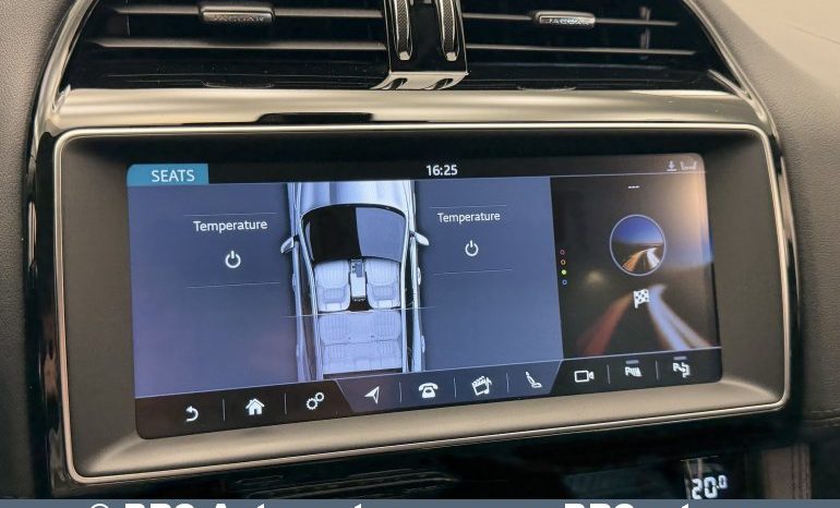 
								Jaguar F-Pace 2.0l 25t AWD Automatas 2019 full									