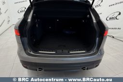 
										Jaguar F-Pace 2.0l 25t AWD Automatas 2019 full									