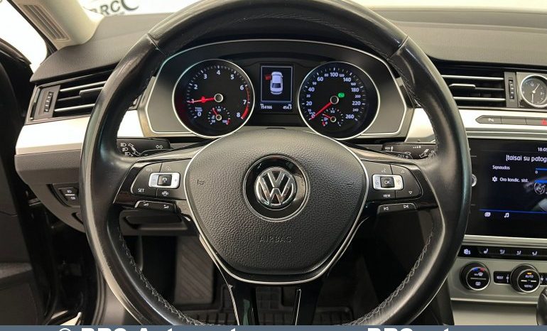 
								Volkswagen Passat 1.5 TSI Automatas 2019 full									