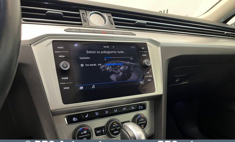 
								Volkswagen Passat 1.5 TSI Automatas 2019 full									
