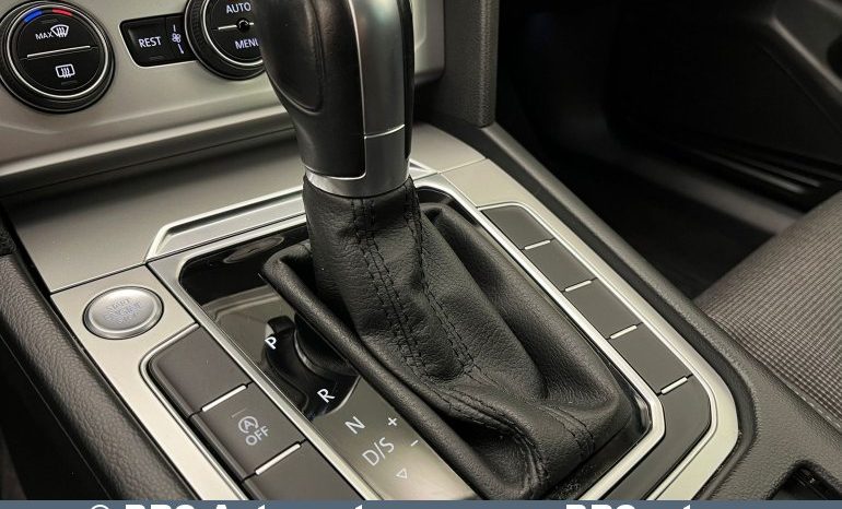 
								Volkswagen Passat 1.5 TSI Automatas 2019 full									