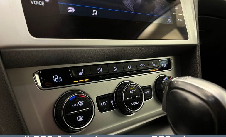 
								Volkswagen Passat 1.5 TSI Automatas 2019 full									