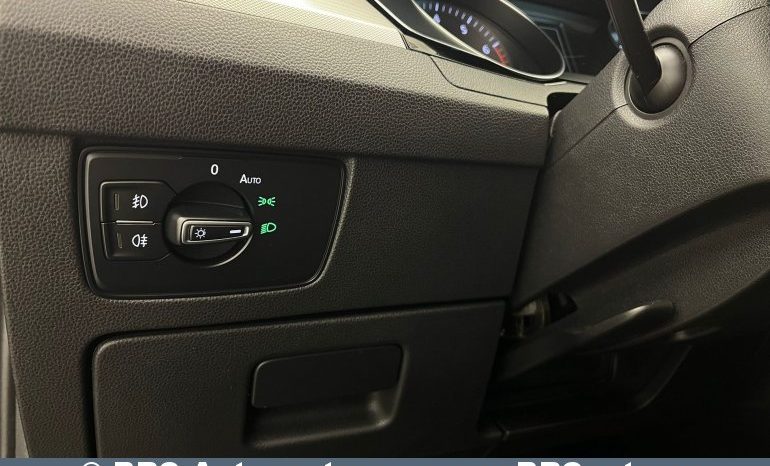 
								Volkswagen Passat 1.5 TSI Automatas 2019 full									