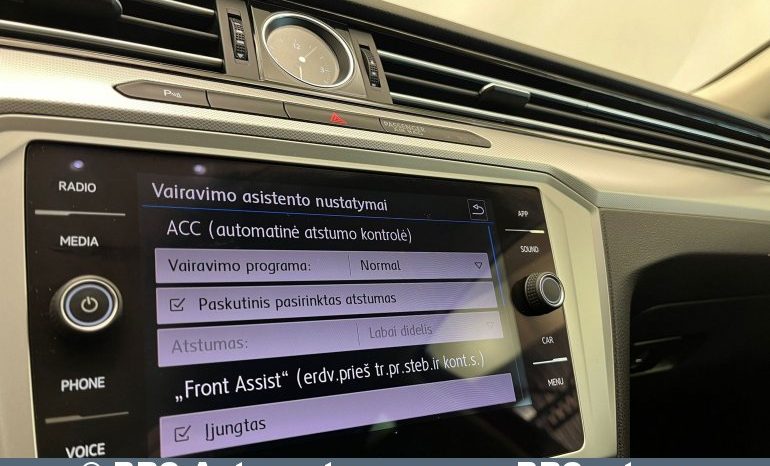 
								Volkswagen Passat 1.5 TSI Automatas 2019 full									