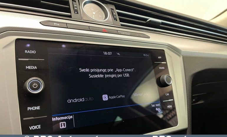 
								Volkswagen Passat 1.5 TSI Automatas 2019 full									