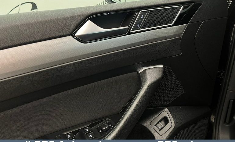 
								Volkswagen Passat 1.5 TSI Automatas 2019 full									