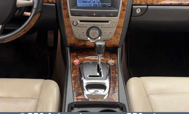 
								Jaguar XK 4.2 Automatas 2008 full									
