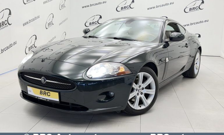 
								Jaguar XK 4.2 Automatas 2008 full									