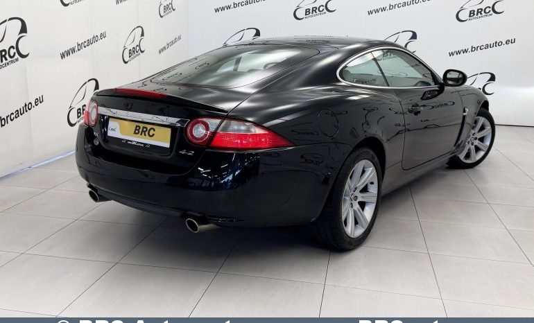 
								Jaguar XK 4.2 Automatas 2008 full									