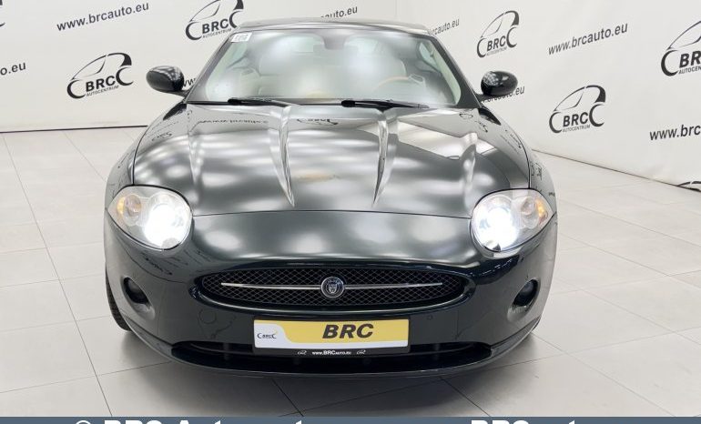 
								Jaguar XK 4.2 Automatas 2008 full									