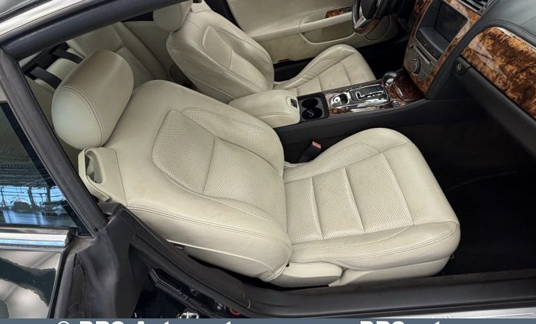 
								Jaguar XK 4.2 Automatas 2008 full									