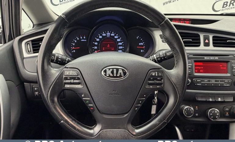 
								Kia Ceed 1.6 CRDi 2015 full									