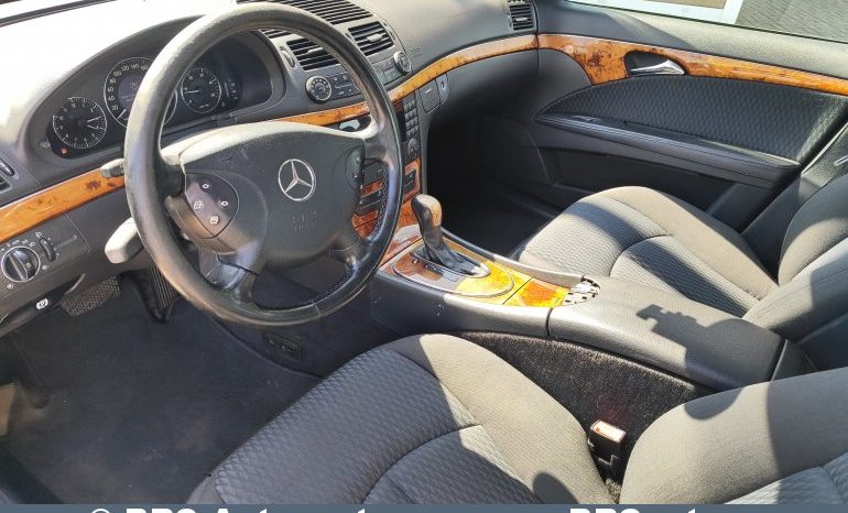 
								Mercedes-Benz E 270 2.7 CDI Automatas 2003 full									