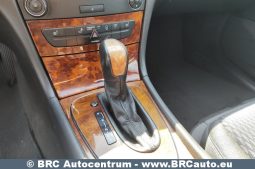
										Mercedes-Benz E 270 2.7 CDI Automatas 2003 full									