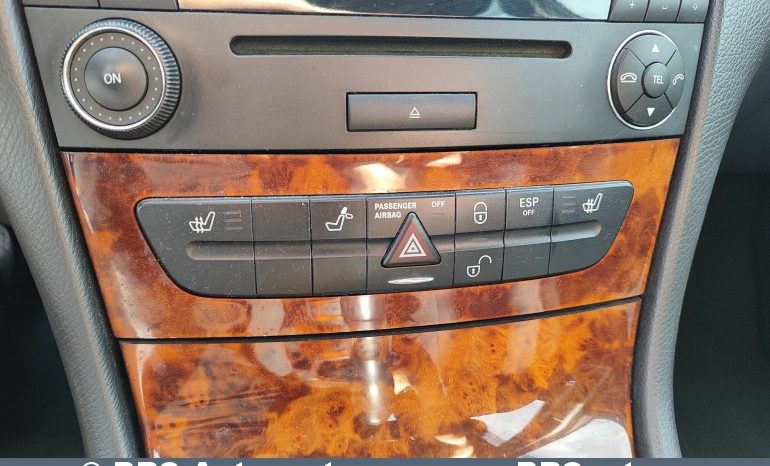 
								Mercedes-Benz E 270 2.7 CDI Automatas 2003 full									