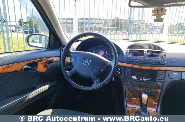 Mercedes-Benz E 270 2.7 CDI Automatas 2003