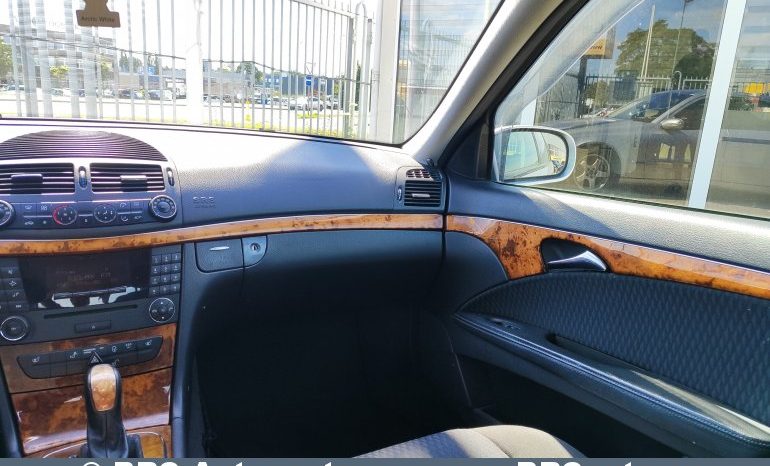 
								Mercedes-Benz E 270 2.7 CDI Automatas 2003 full									