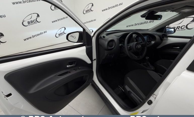 
								Toyota Aygo X 1.0 VVT-i Edge Automatas 2022 full									