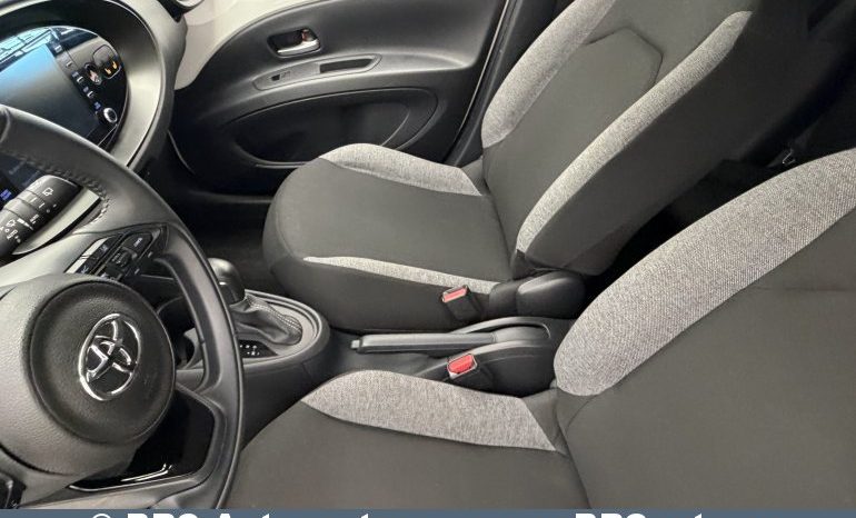 
								Toyota Aygo X 1.0 VVT-i Edge Automatas 2022 full									