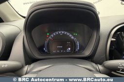 
										Toyota Aygo X 1.0 VVT-i Edge Automatas 2022 full									