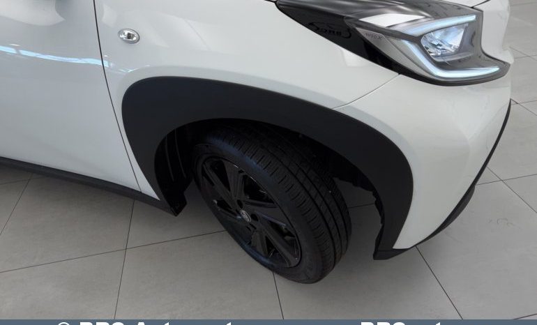 
								Toyota Aygo X 1.0 VVT-i Edge Automatas 2022 full									
