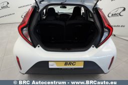 
										Toyota Aygo X 1.0 VVT-i Edge Automatas 2022 full									