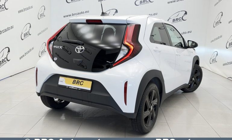 
								Toyota Aygo X 1.0 VVT-i Edge Automatas 2022 full									