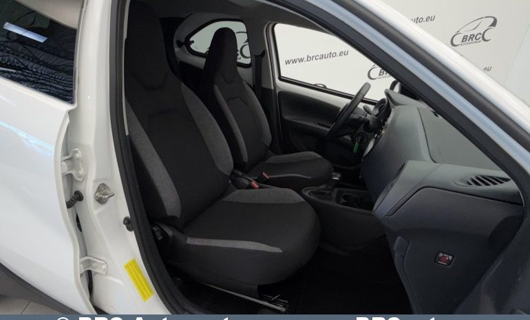 
								Toyota Aygo X 1.0 VVT-i Edge Automatas 2022 full									