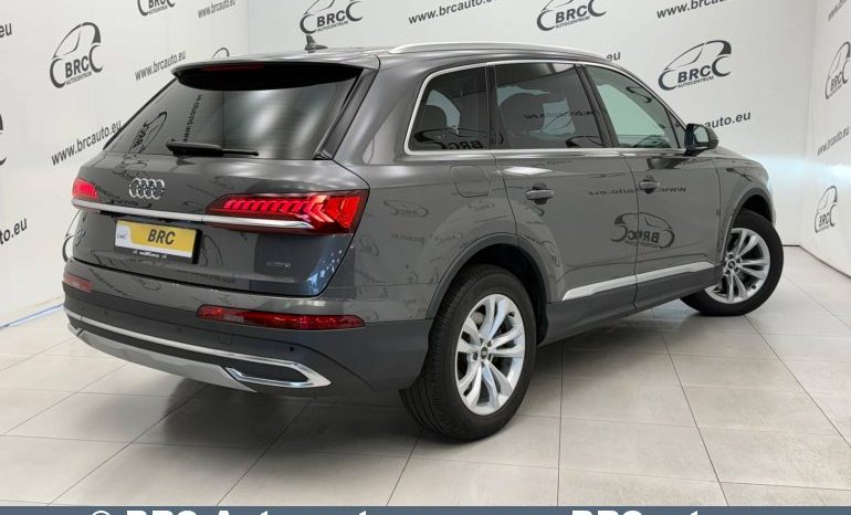 
								Audi Q7 55 TFSI E Quattro Automatas 2022 full									